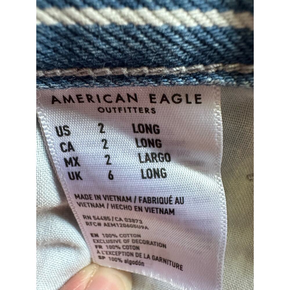 American Eagle White Striped Mom Jeans 2 Long - Picture 7 of 7